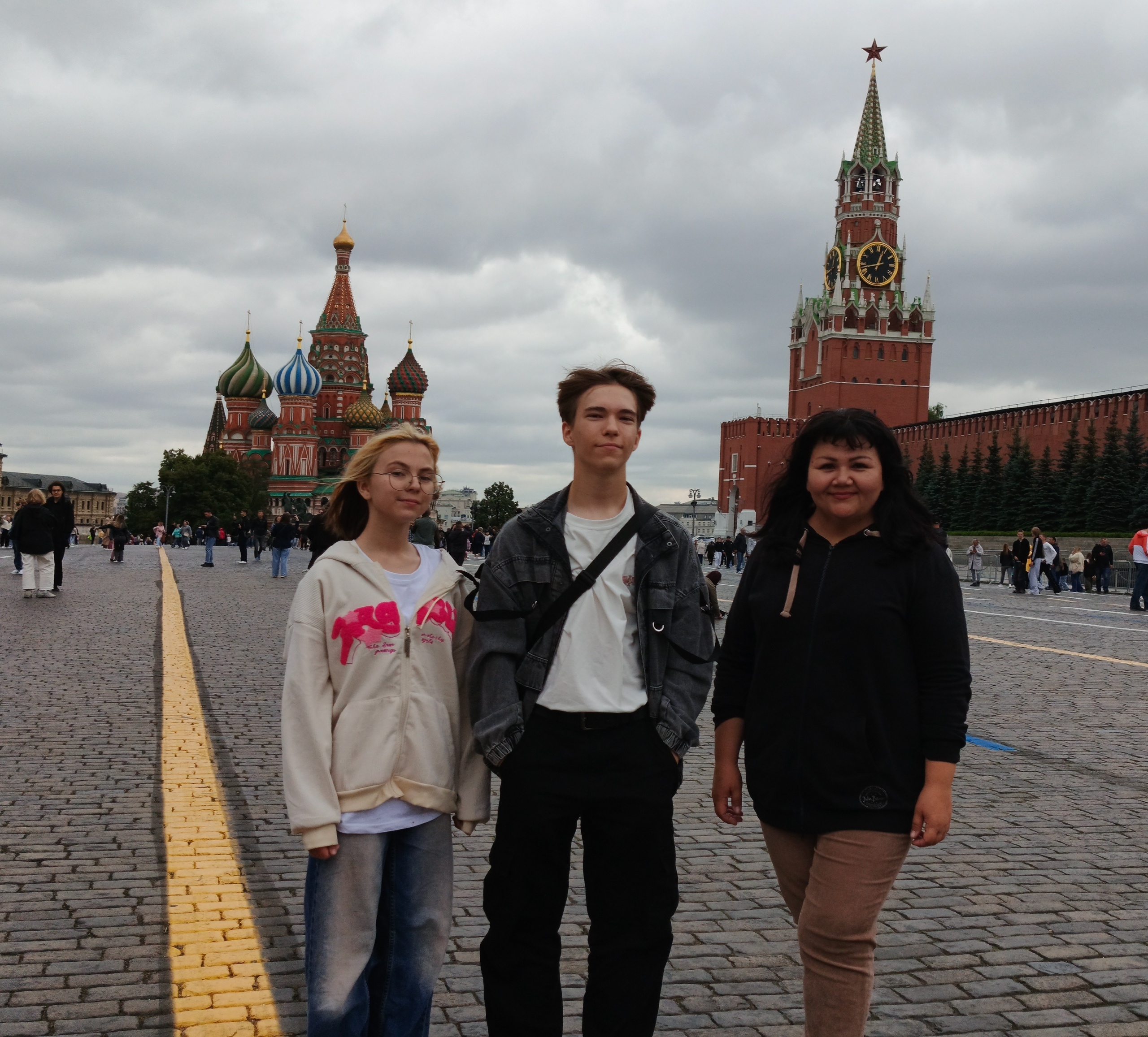 «Традициялар вариҫтары» эҙҙәре буйлап