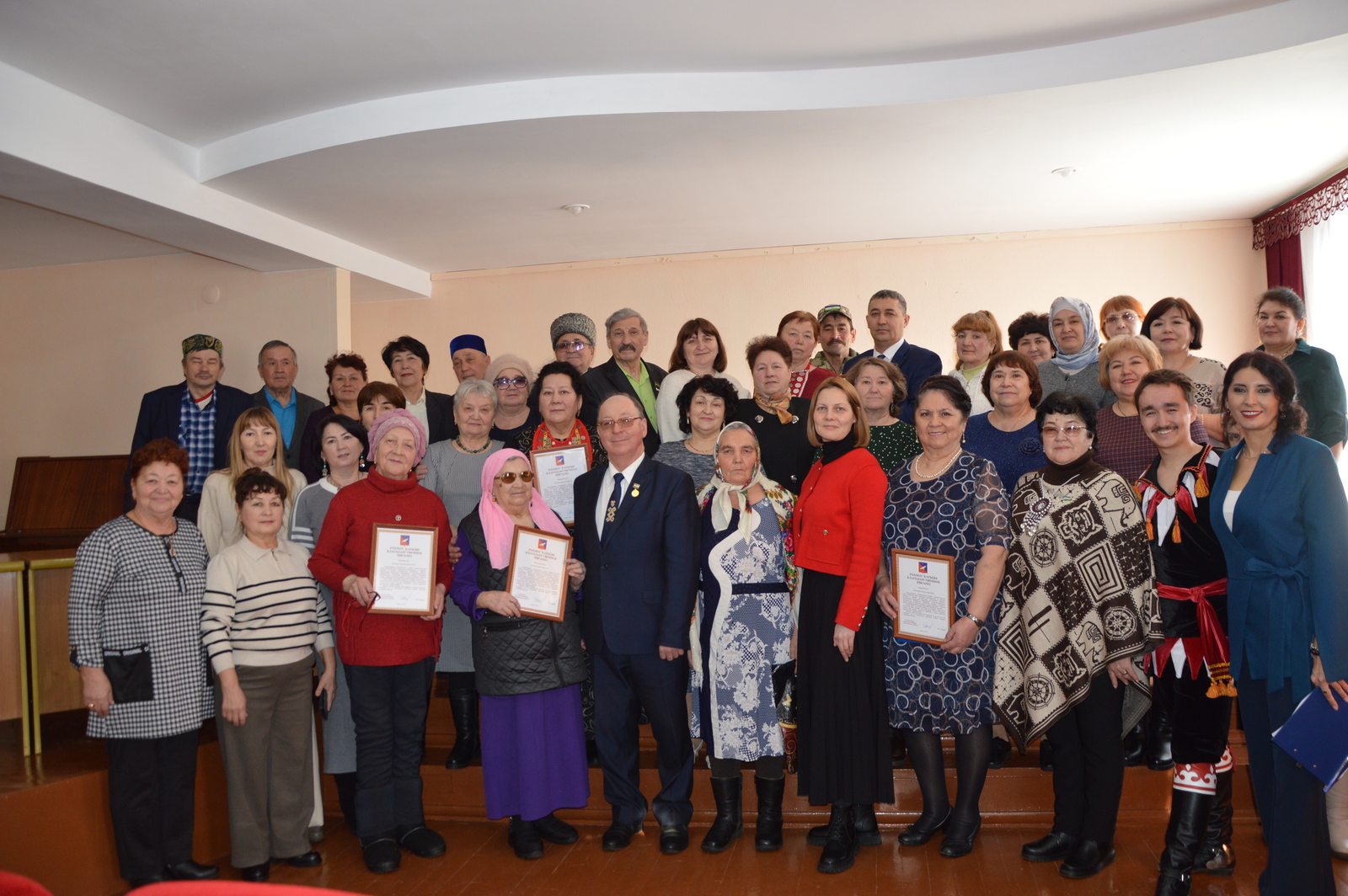 Йөрәккә дәрт бирҙе, ижадҡа йән өрҙө...