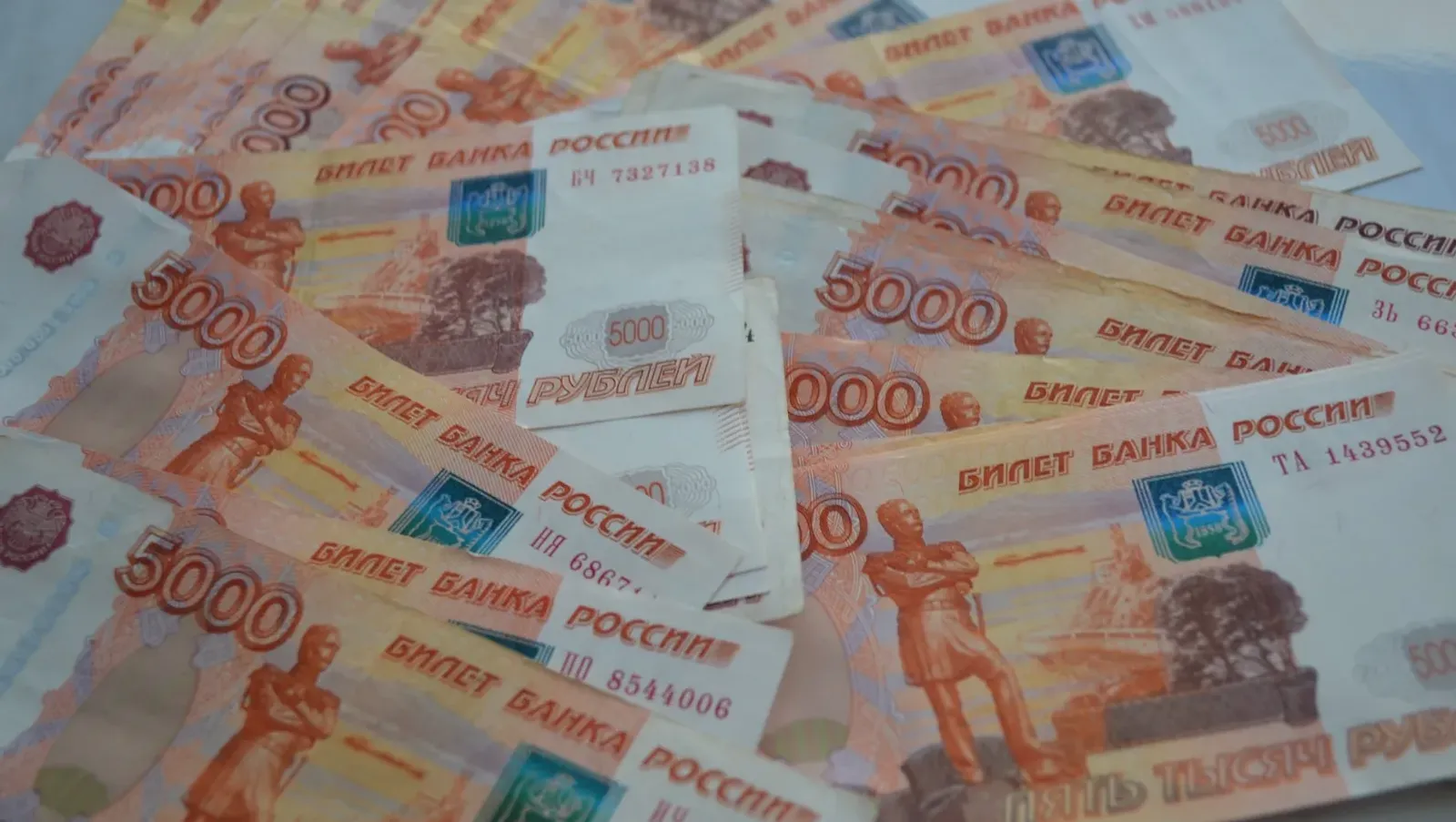 В Уфе бдительные пенсионеры уберегли 17 млн рублей от мошенников