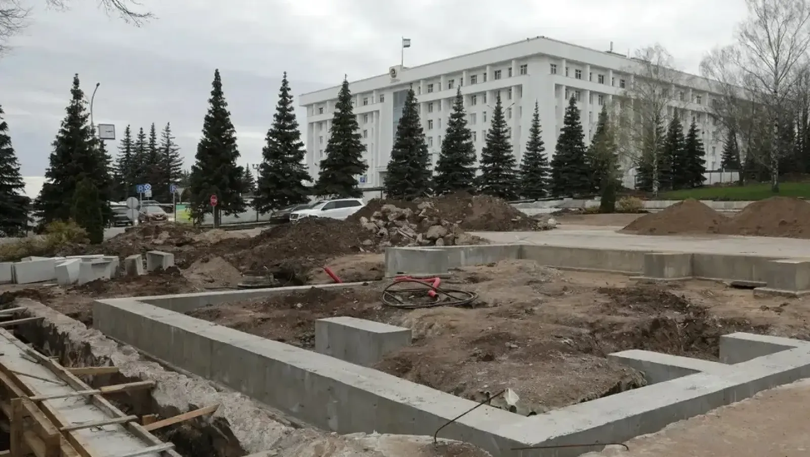 Глава Башкирии назвал сроки завершения реконструкции парка Ленина в Уфе